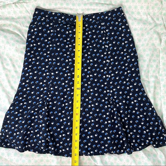 Talbots Polka Dot Midi Skirt Size 4 Navy Blue and White - Picture 10 of 10